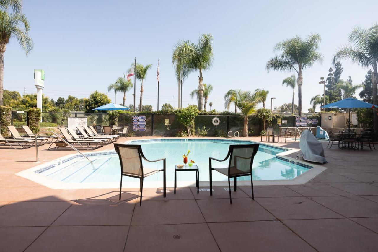 Holiday Inn Santa Ana-Orange County Airport By Ihg Eksteriør billede