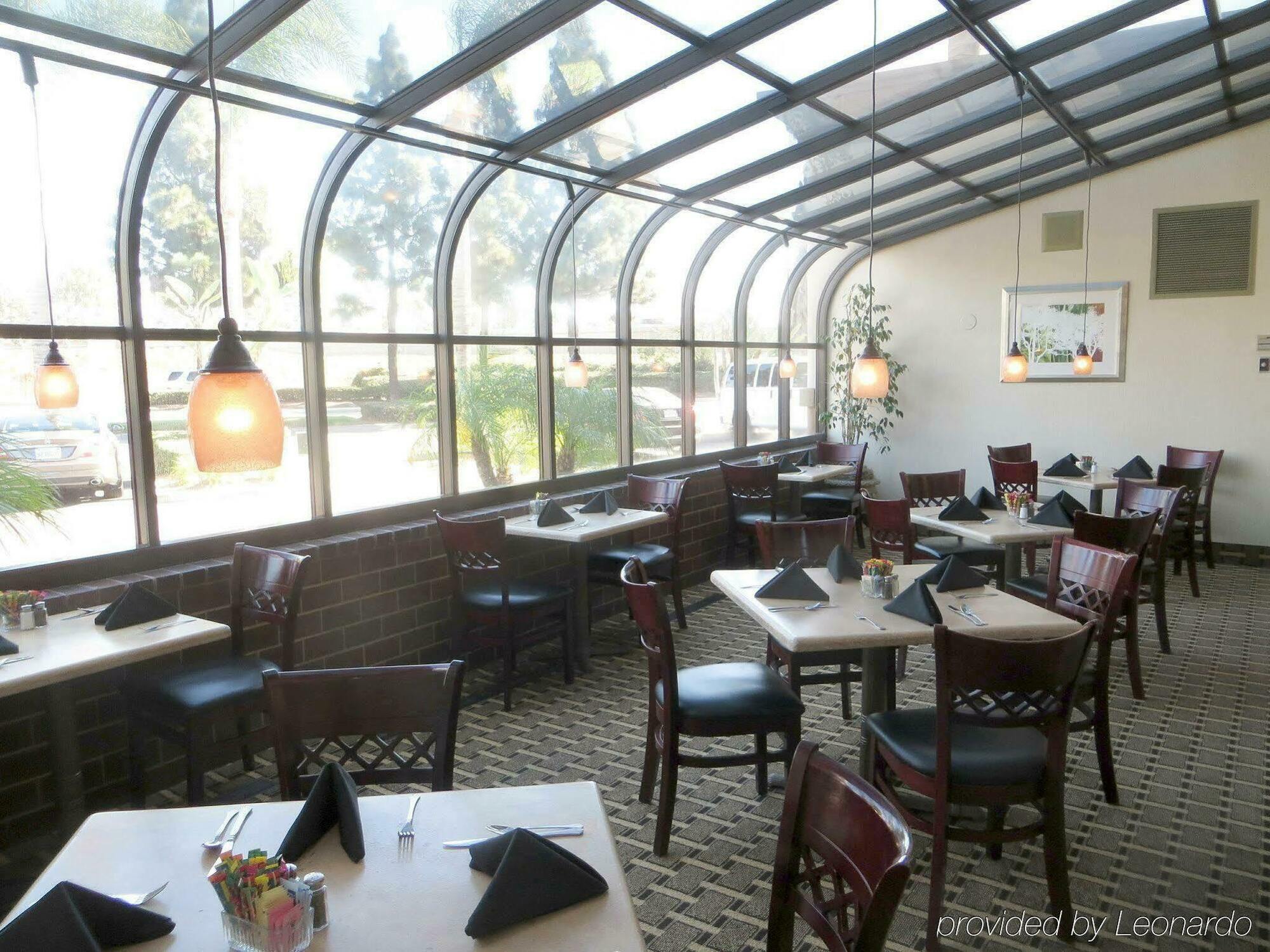 Holiday Inn Santa Ana-Orange County Airport By Ihg Eksteriør billede
